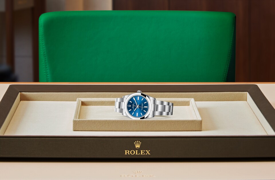 Rolex Oyster Perpetual in Oystersteel m124200-0003 at Reeds Jewelers