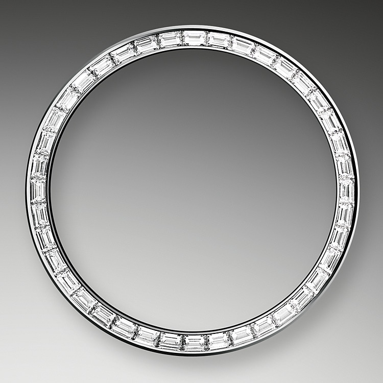 Diamond-Set Bezel